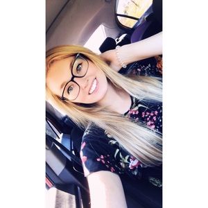 Meet your Posher, Ashlee